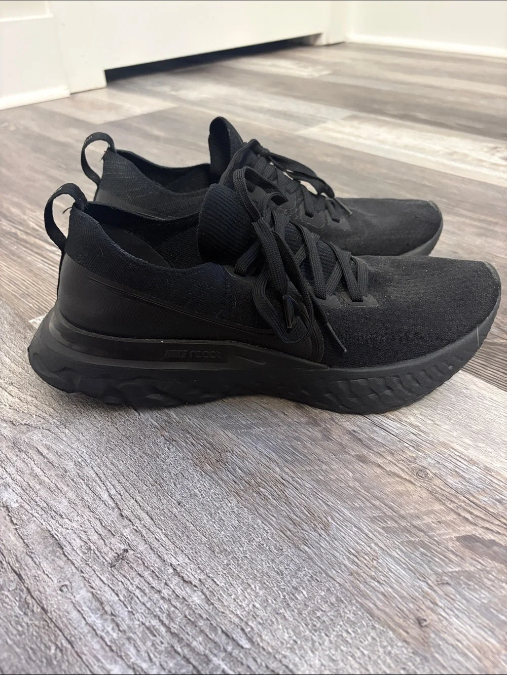 Nike React Running / Training Sneakers (like new)